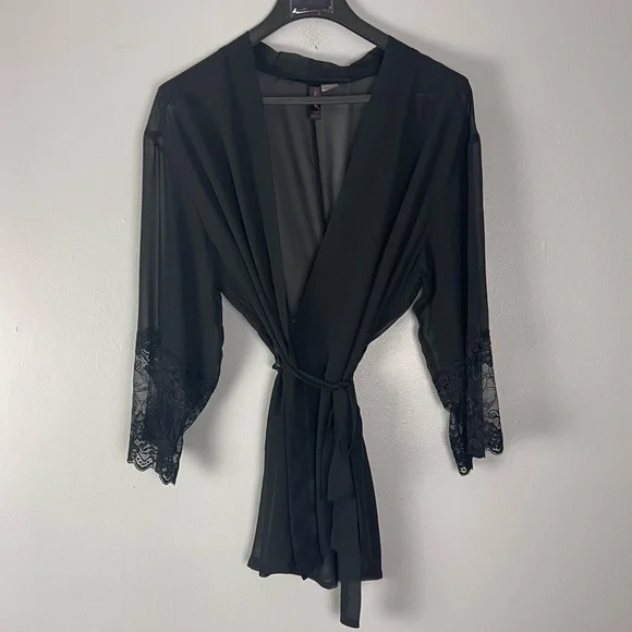 Sheer Robe - Picture 3 of 5